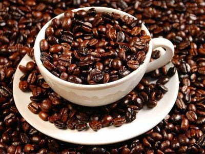 Giá cà phê robusta tăng mạnh do nguồn cung từ Việt Nam thiếu hụt